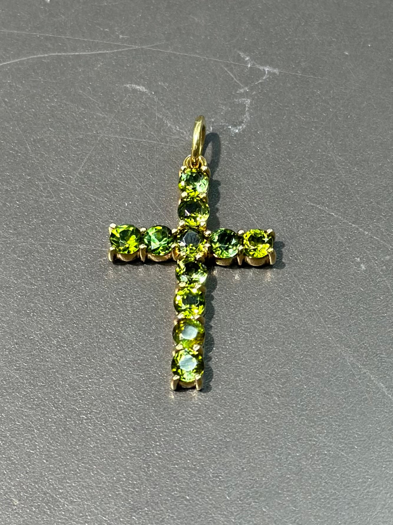 18K Gold Peridot Cross Pendant