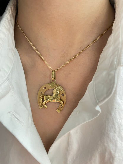 Vintage 14K Gold Large Horse Shoe Pendant