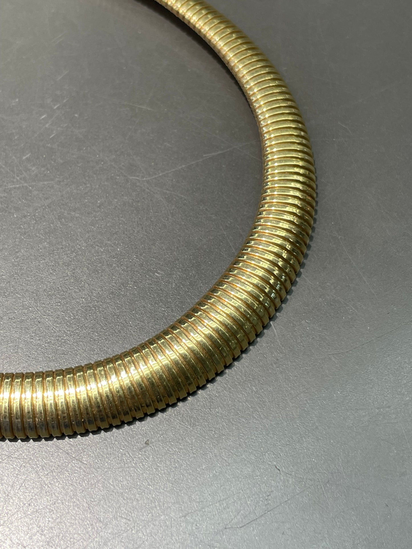 Retro 14K Yellow Gold Tubogas Slinky Chain Choker Necklace