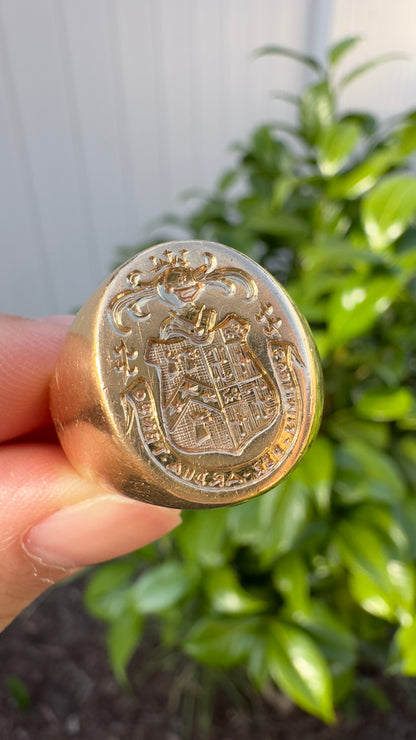 复古 14K 金骑士盾牌凹雕印章戒指 尺寸 11