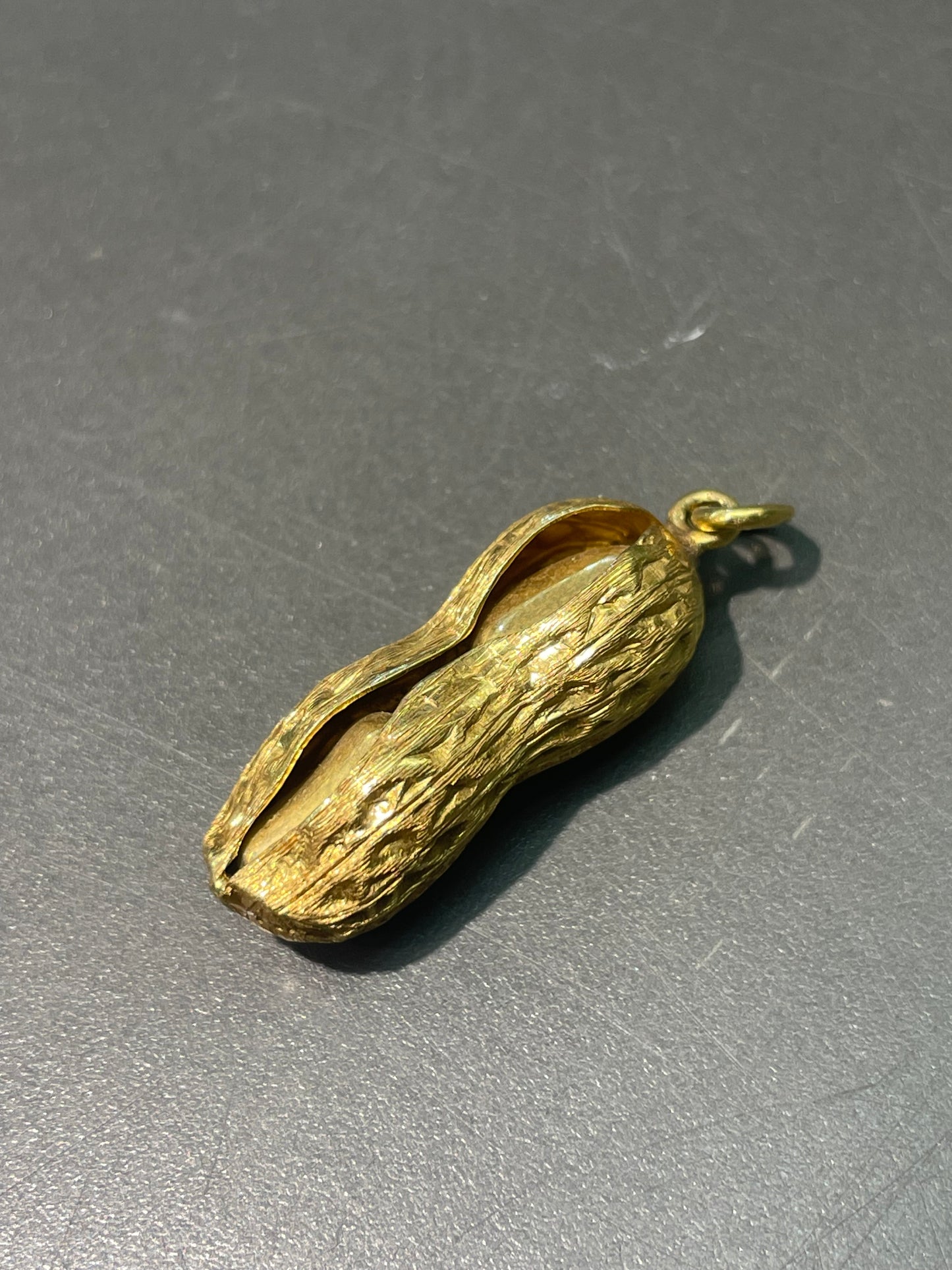 复古 18K 黄金大号花生吊坠