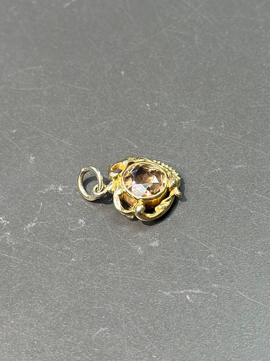 古董 14K 金烟熏托帕石树叶卷轴吊饰