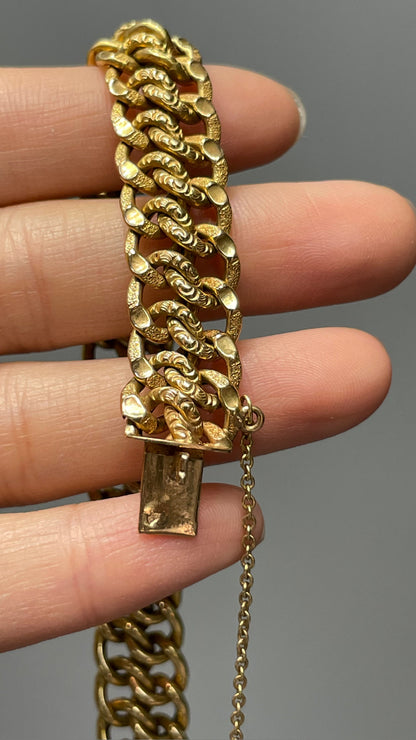 Antique French 18K Yellow Gold Repoussé Chain Bracelet