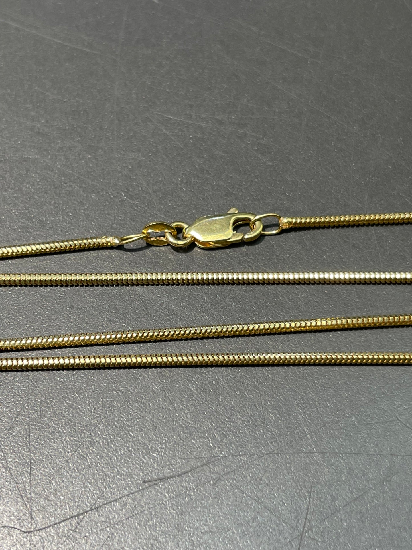 14K Yellow Gold 1.5 mm Snake Chain Necklace 22.0 inch