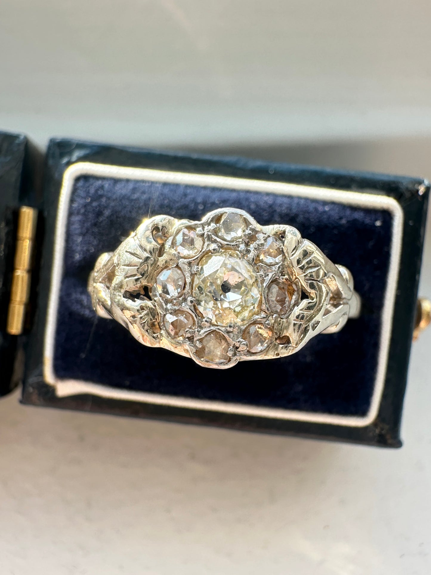 Antique 14K Gold 0.62 CTW Diamond Cluster Diamond Ring