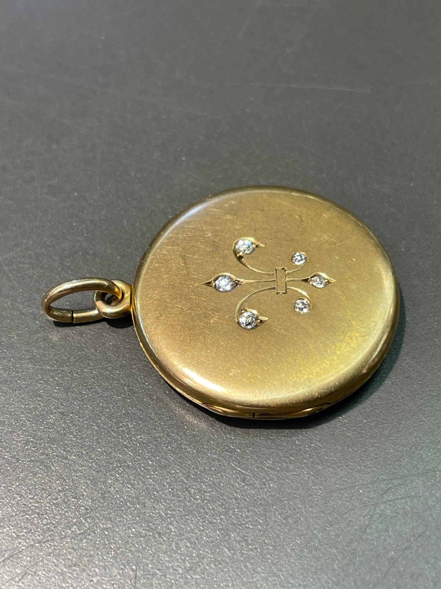 Antique 14K Yellow Gold 0.18 CTW Diamond Fleur De Lis Locket Pendant