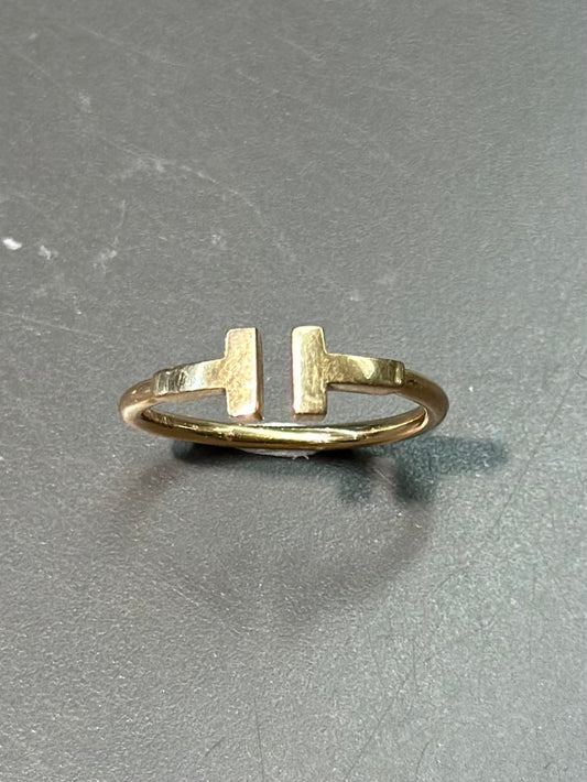 Tiffany & Co. 18K Gold T Wire Ring SZ 7