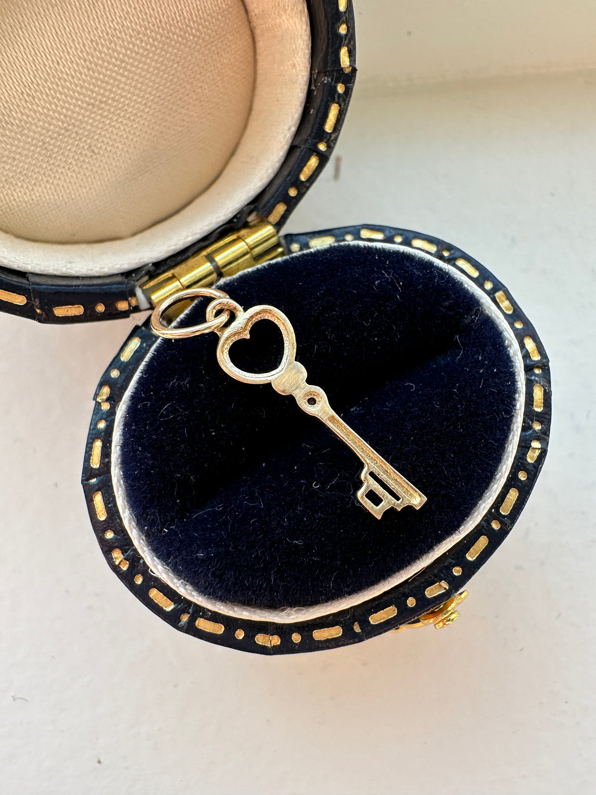 Mini Key Charm Vintage 14K Yellow Gold Ruby Mini Key Charm – W&W Jewelry