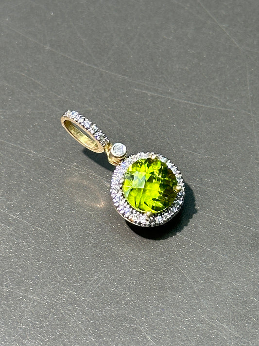 14K Gold 2.02 CTW Peridot Diamond Halo Pendant