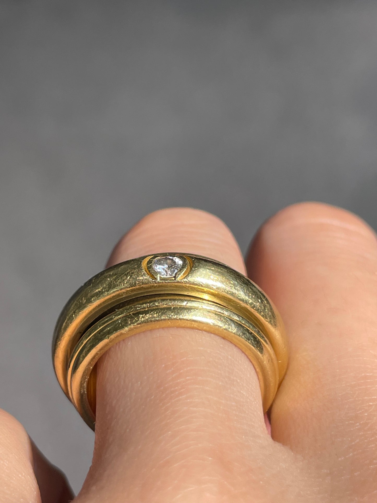 Piaget French 18K Gold Possession Diamond Ring