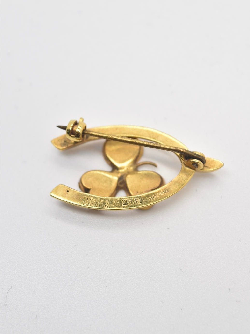 broche de chaussure de cheval de trèfle d’or vintage 9K