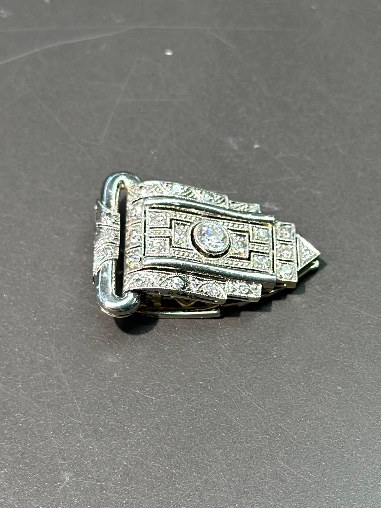 装饰艺术 18K 金钻石礼服夹式胸针
