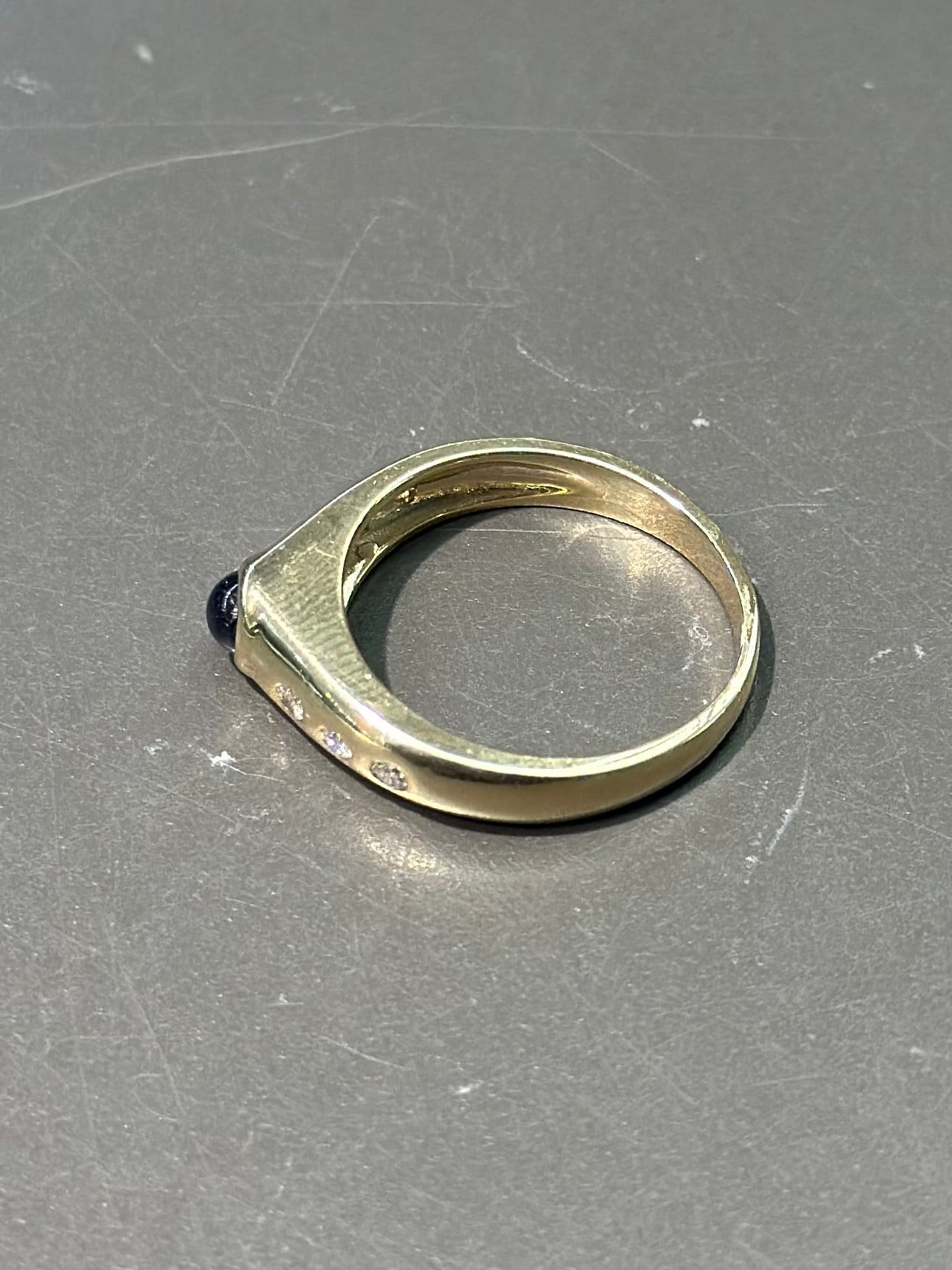 14K 金蓝宝石钻石吉普赛戒指 尺寸 6
