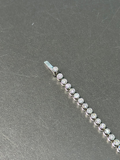 18K 金钻石镶边网球手链 1.95 CTW