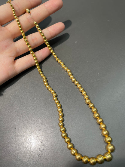 Vintage 14K Yellow Gold Graduated Bead Necklace 17.5 inch