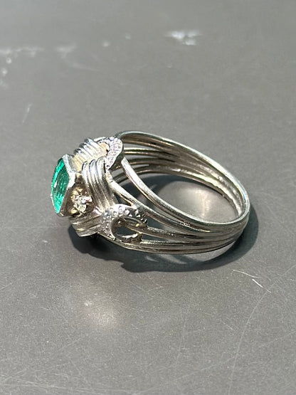 复古 18K 金哥伦比亚祖母绿钻石戒指
