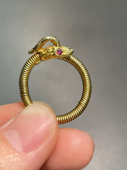 Vintage 18K Gold Ruby Ram Ring