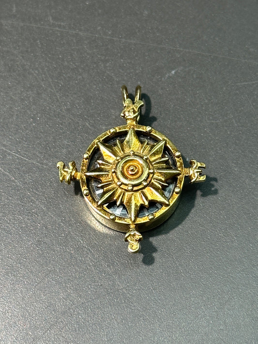 复古 18K 金工作罗盘吊坠