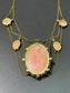 Collier antique de camée de corail et de perle en or 14 carats