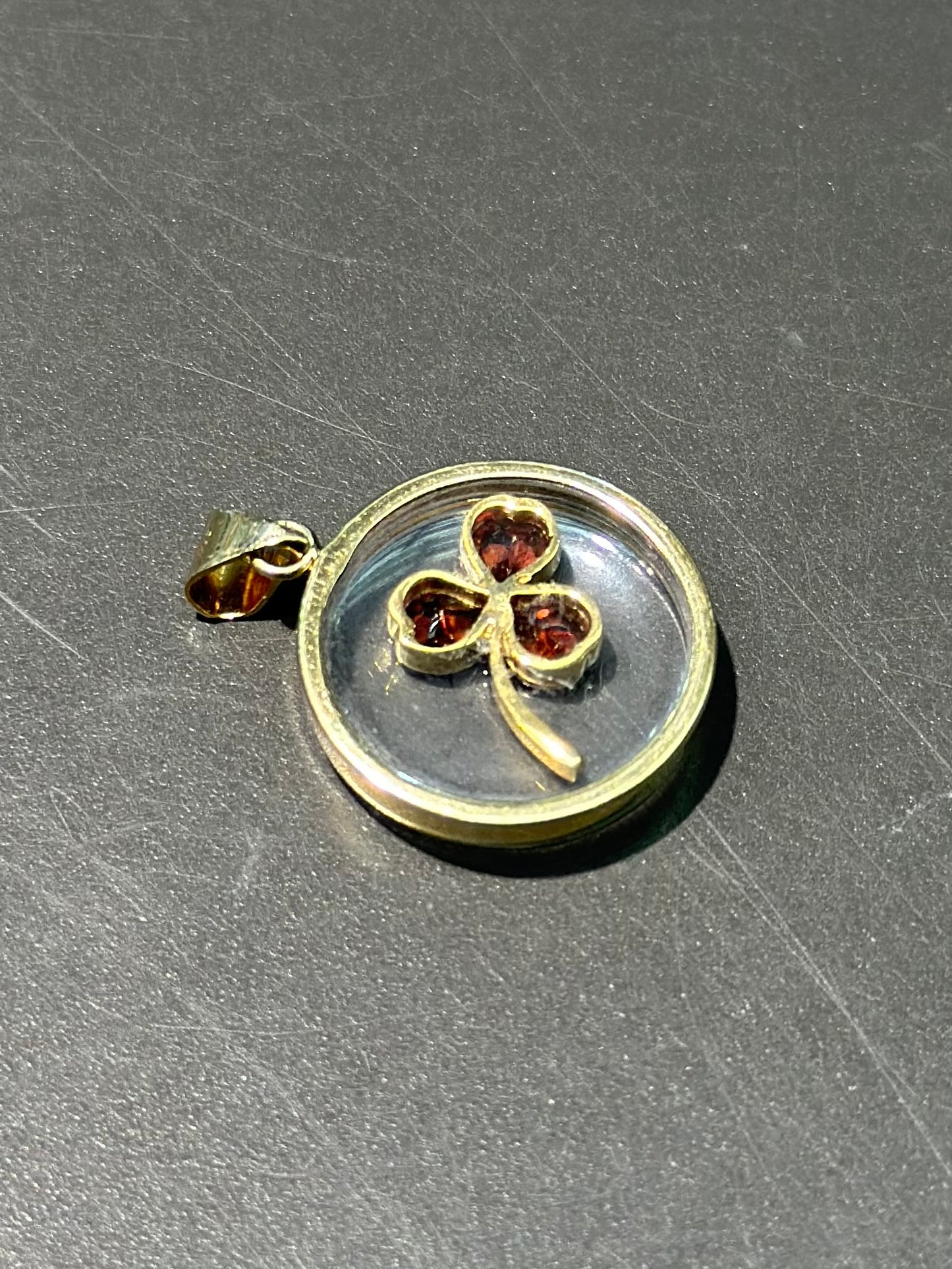 复古 14K 金石榴石三叶草摇动吊坠