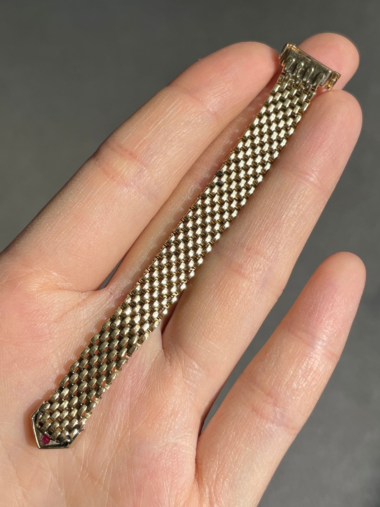 Retro 14K Gold Ruby Buckle Belt Ring