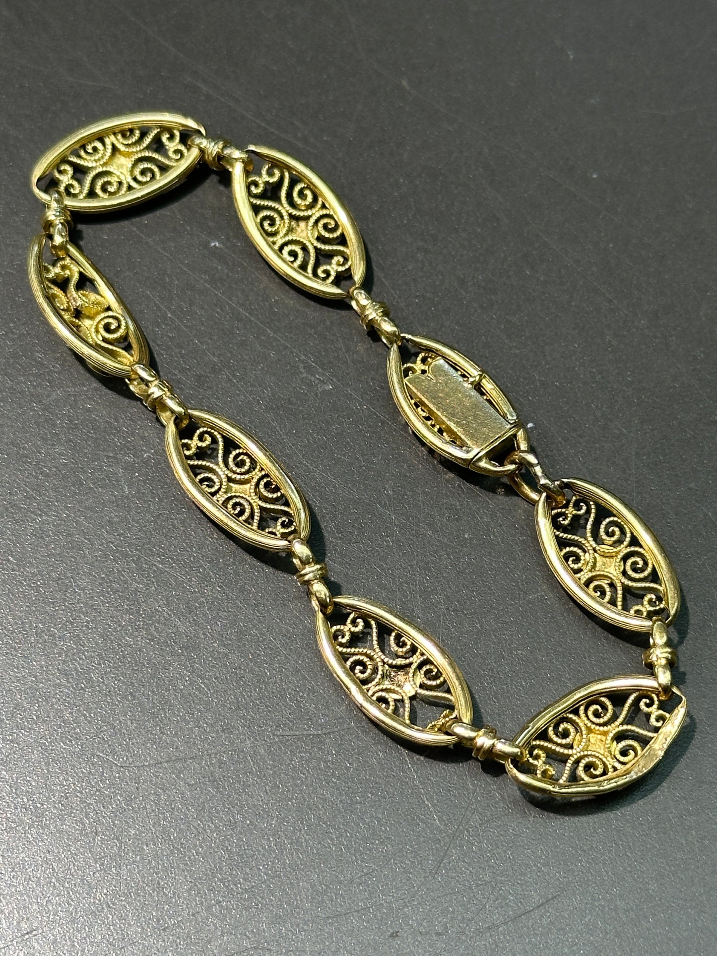 Antique French 18K Yellow Gold Filigree Link Bracelet