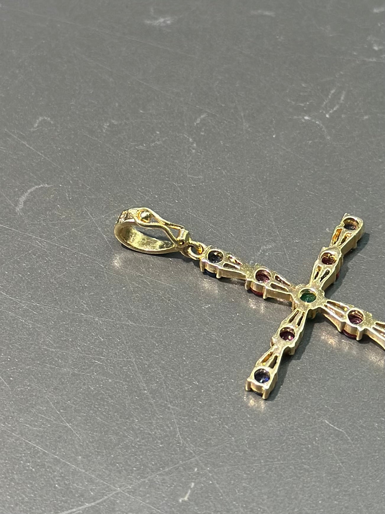 14K 金蓝宝石红宝石绿宝石十字架吊坠