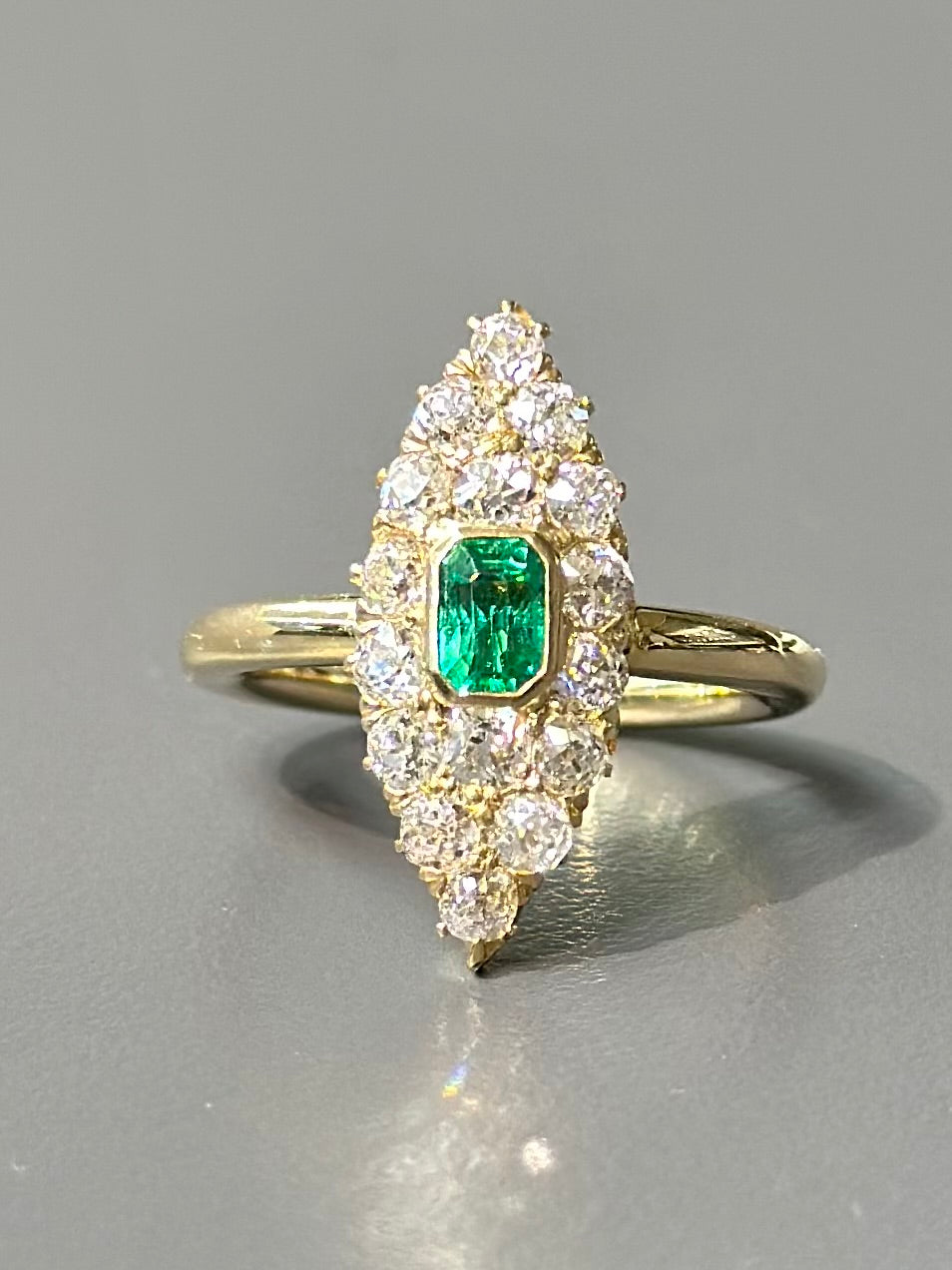 Antique 14K Gold Emerald Diamond Navette Ring SZ 6.75