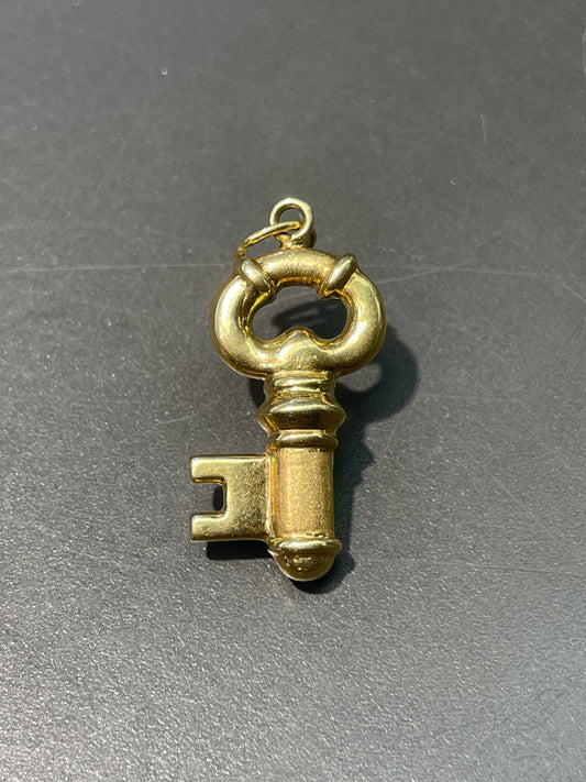 Vintage 18K Yellow Gold Puffy Key Charm