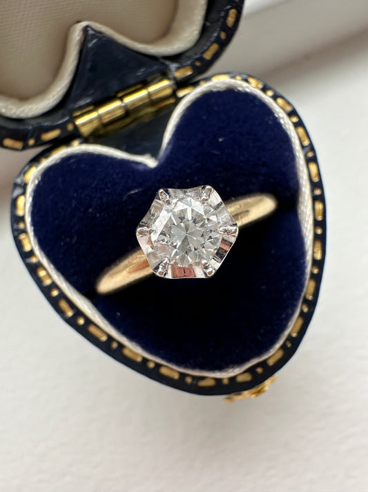 Vintage Lady America 14K Gold 0.35 CTW Solitaire Diamond Ring