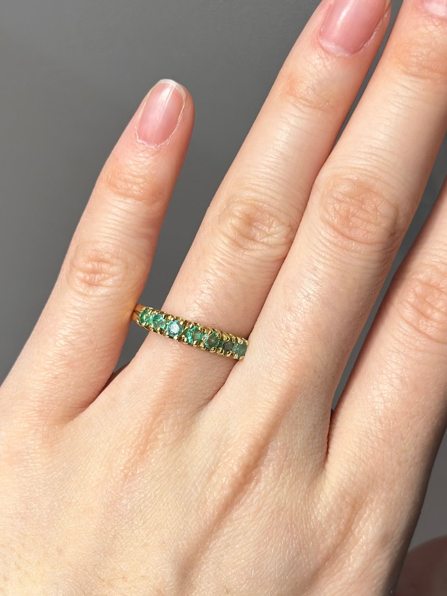 复古 18K 金绿宝石戒指