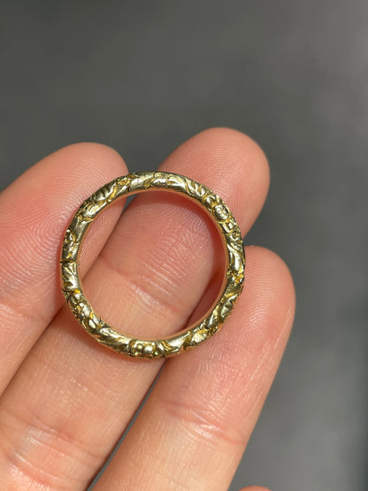 Antique Victorian 14K Gold Etched Scroll Motif Split Band Ring