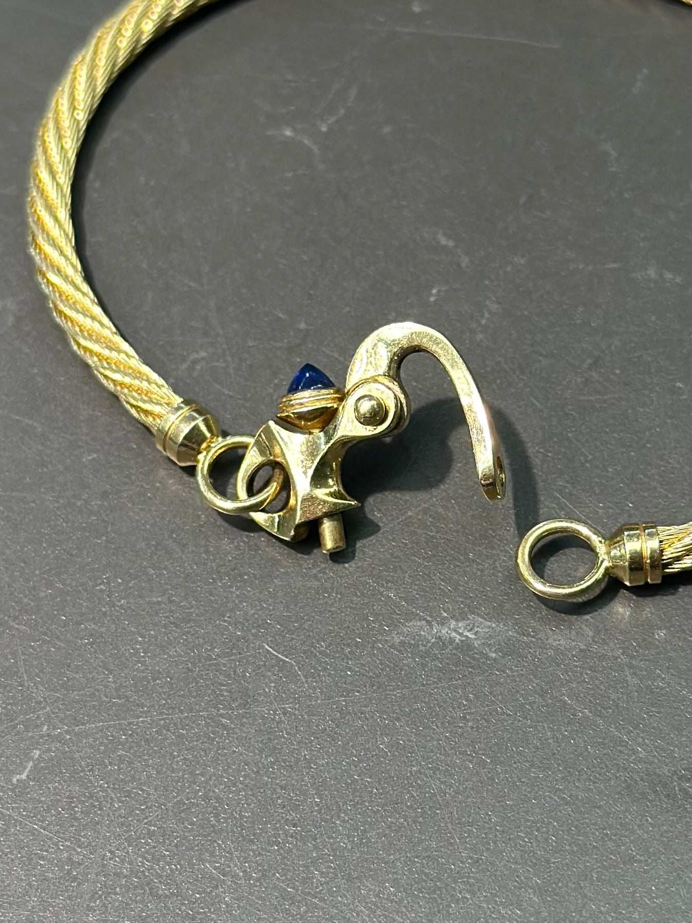 14K Gold Sapphire Twisted Cable Chain Carabiner Bracelet 