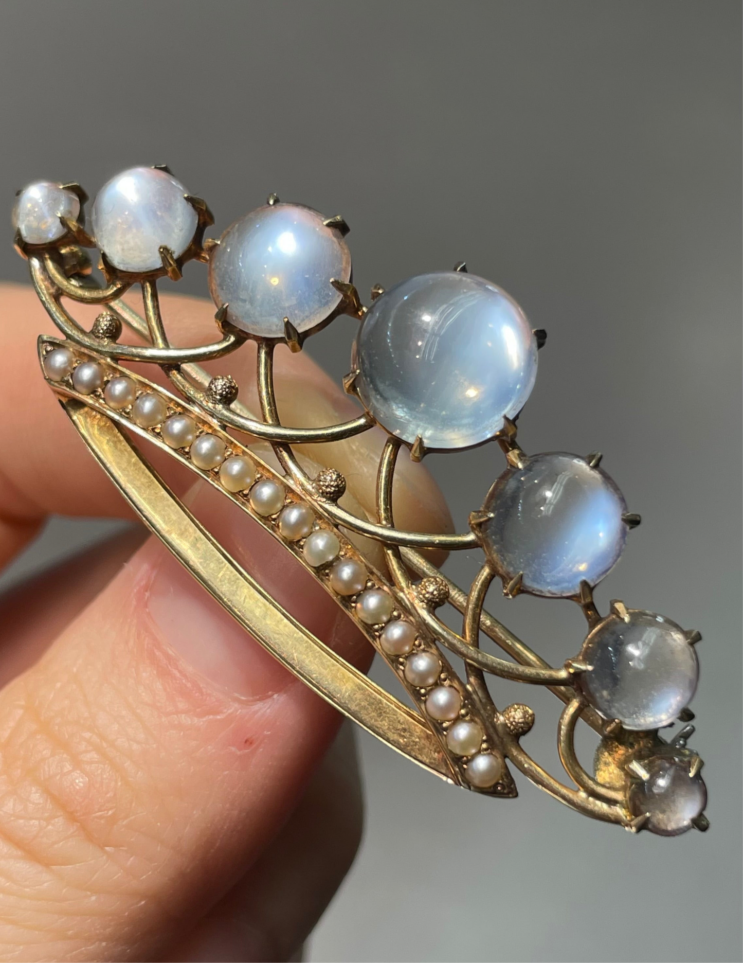 Antique 14K Yellow Gold Ceylon Moonstone Pearl Crown Brooch