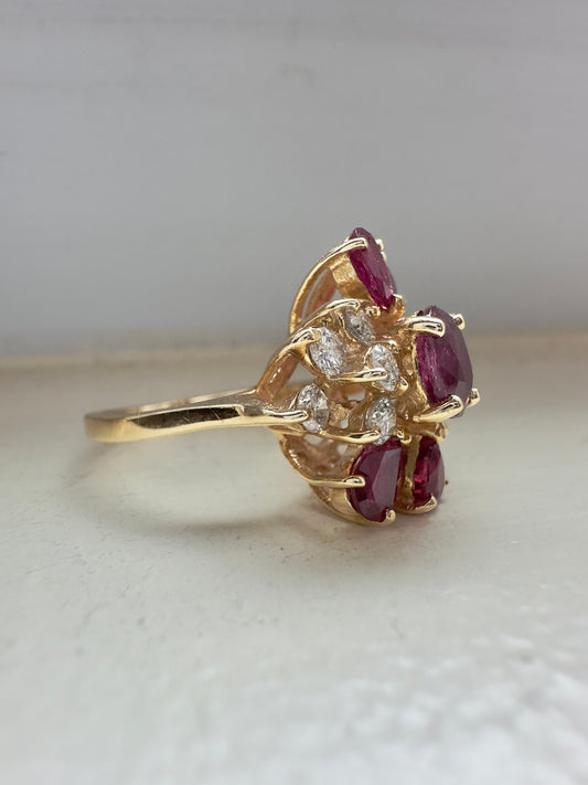 复古 14K 金红宝石钻石簇戒指