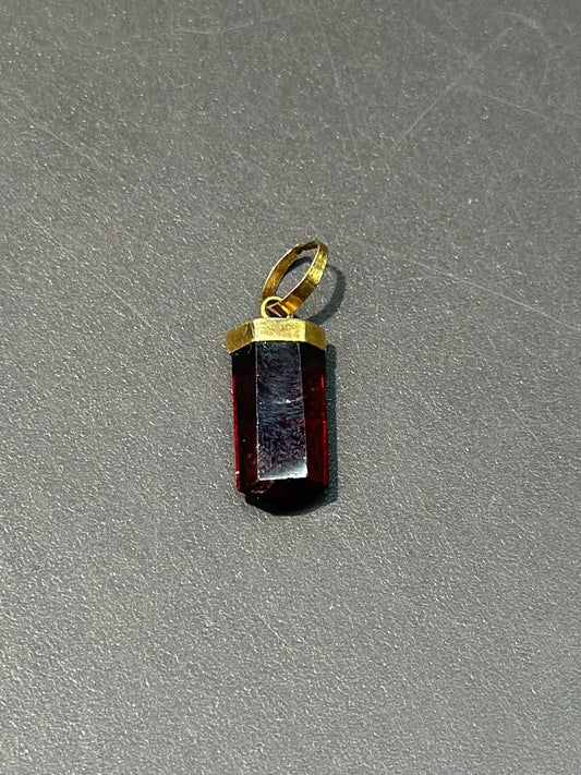 Vintage 14K Gold Garnet Prism Charm