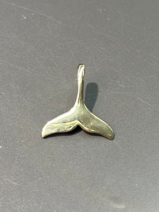 Vintage 14K Whale Tail Pendant