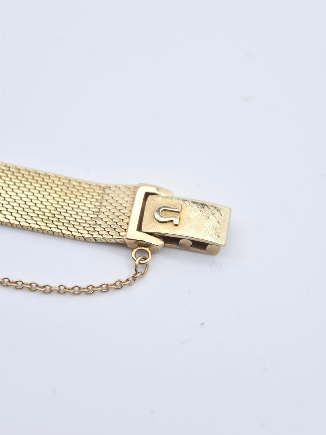 vintage 14K Gold Omega vendu au détail par Tiffany &amp; Co. Diamond Montre-bracelet