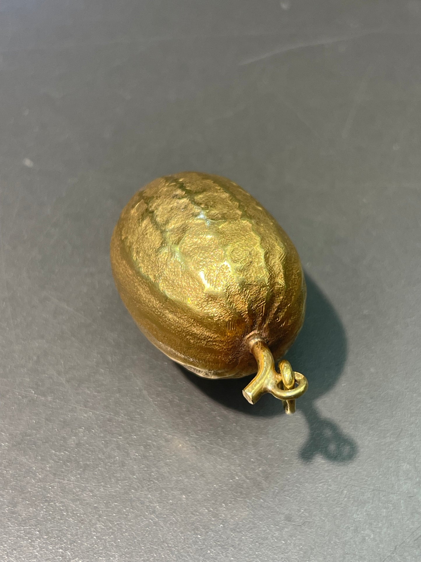 Vintage 18K Yellow Gold Large Melon Pendant