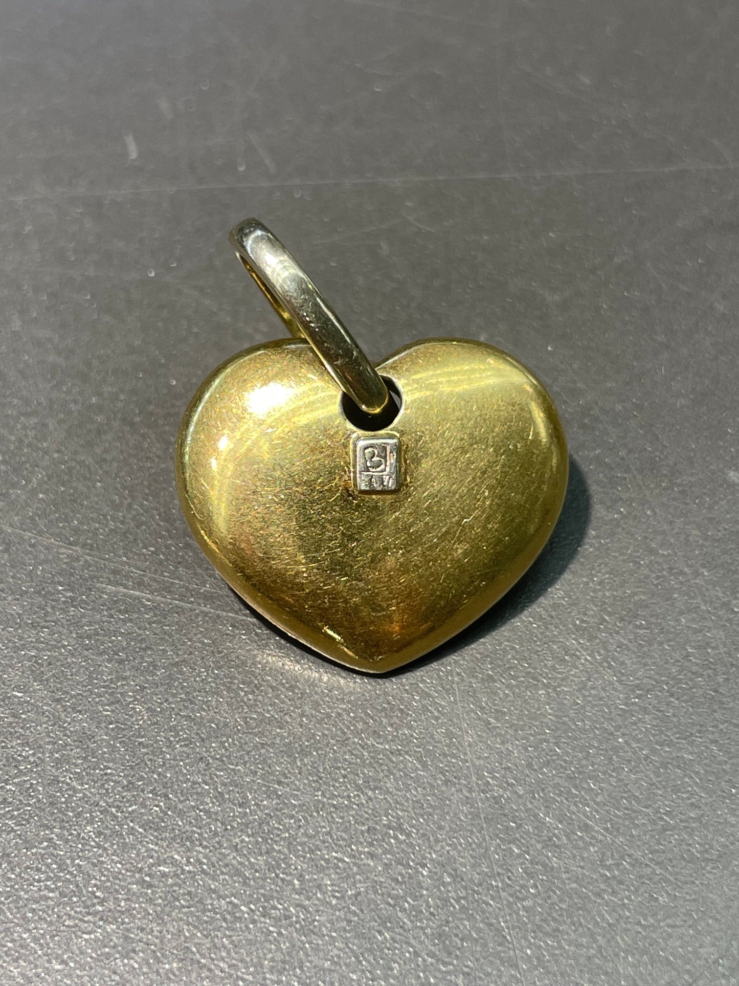 Vintage 18K Yellow Gold Puffy Heart Charm