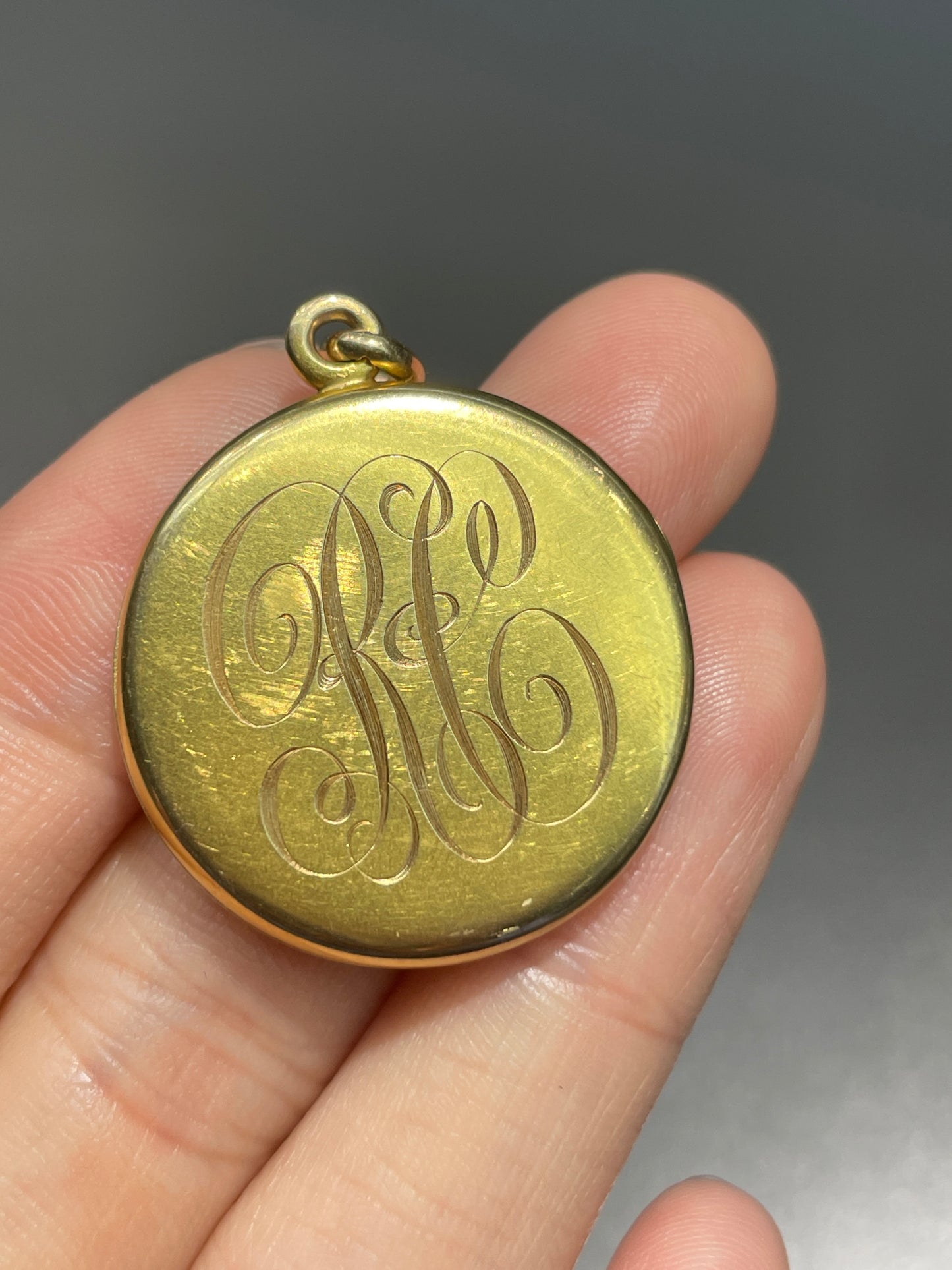 Antique 14K Gold Diamond Floral Engraving Locket Pendant