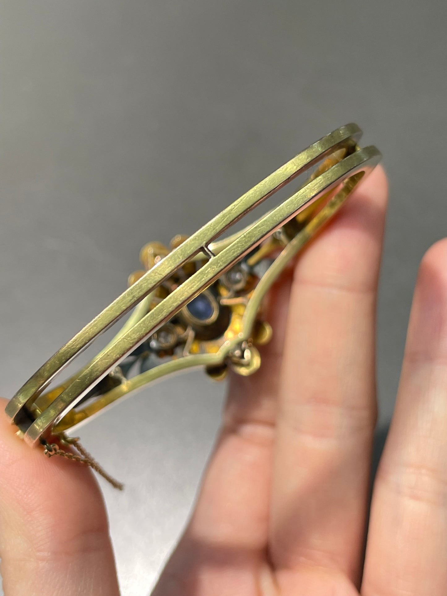 Bracelet antique en or 14 carats avec diamants saphir et perles naturelles antiques