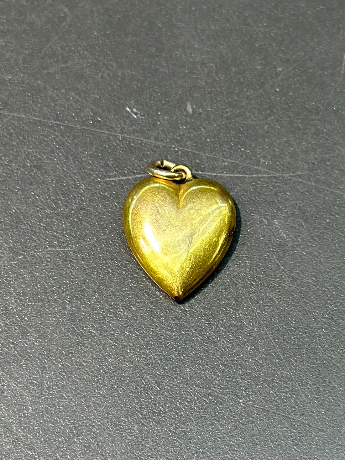 Art Nouveau 14K Yellow Gold Heart Charm