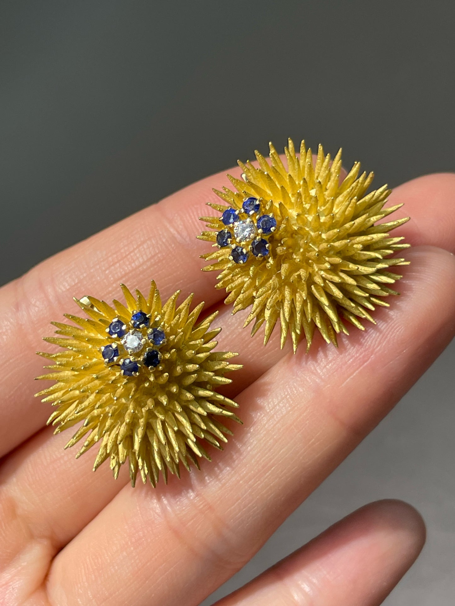 Tiffany & Co. 18K Gold Sapphire Diamond Urchin Earring