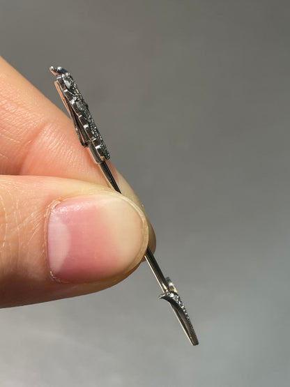 Antique Platinum 0.22 CTW Diamond Arrow Jabot Pin