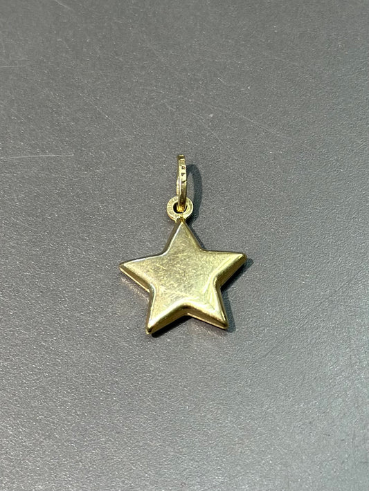 Vintage 14K Gold Hollow Star Charm