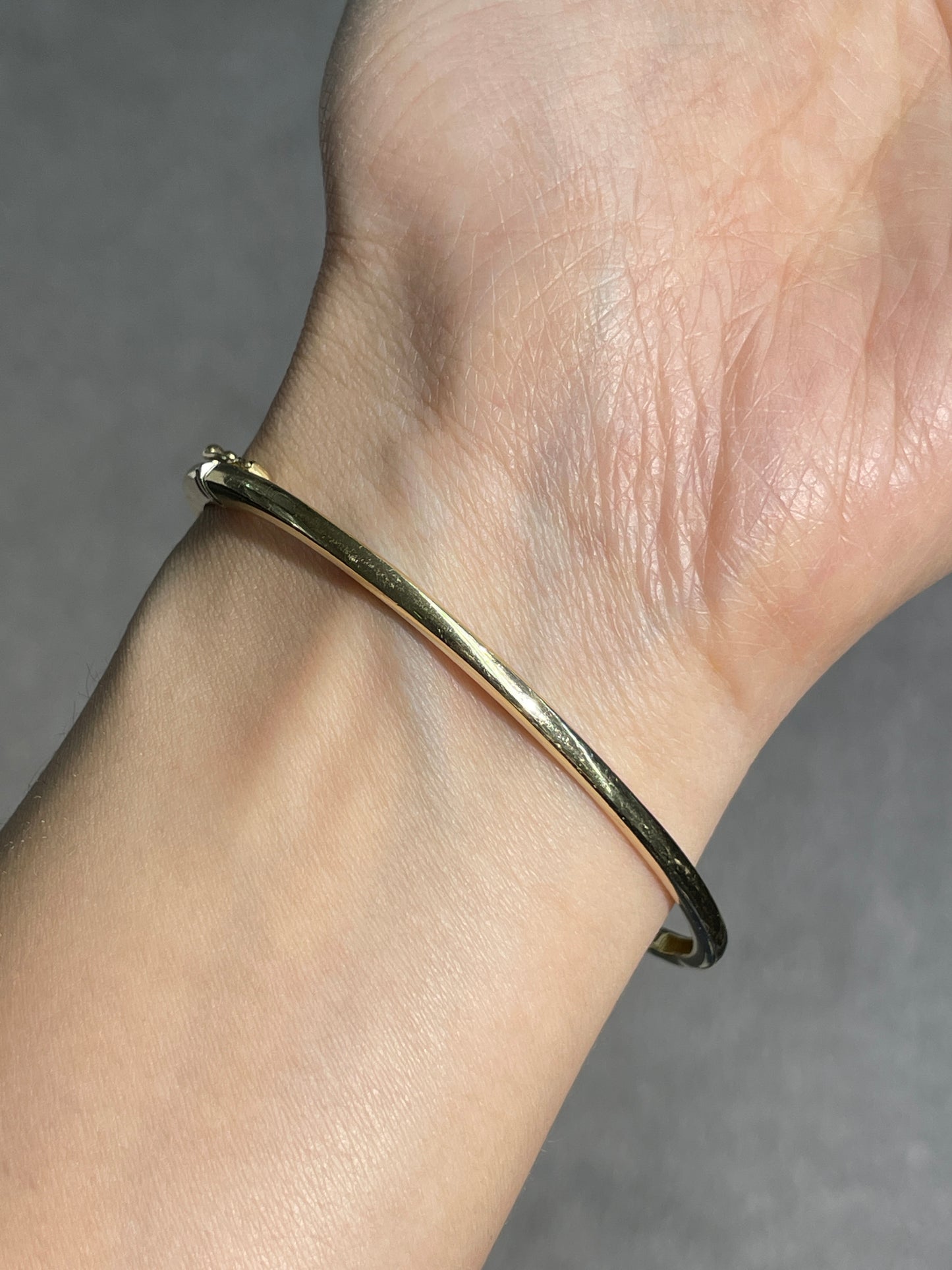 14K Gold 0.98 CTW Diamond Bangle Bracelet