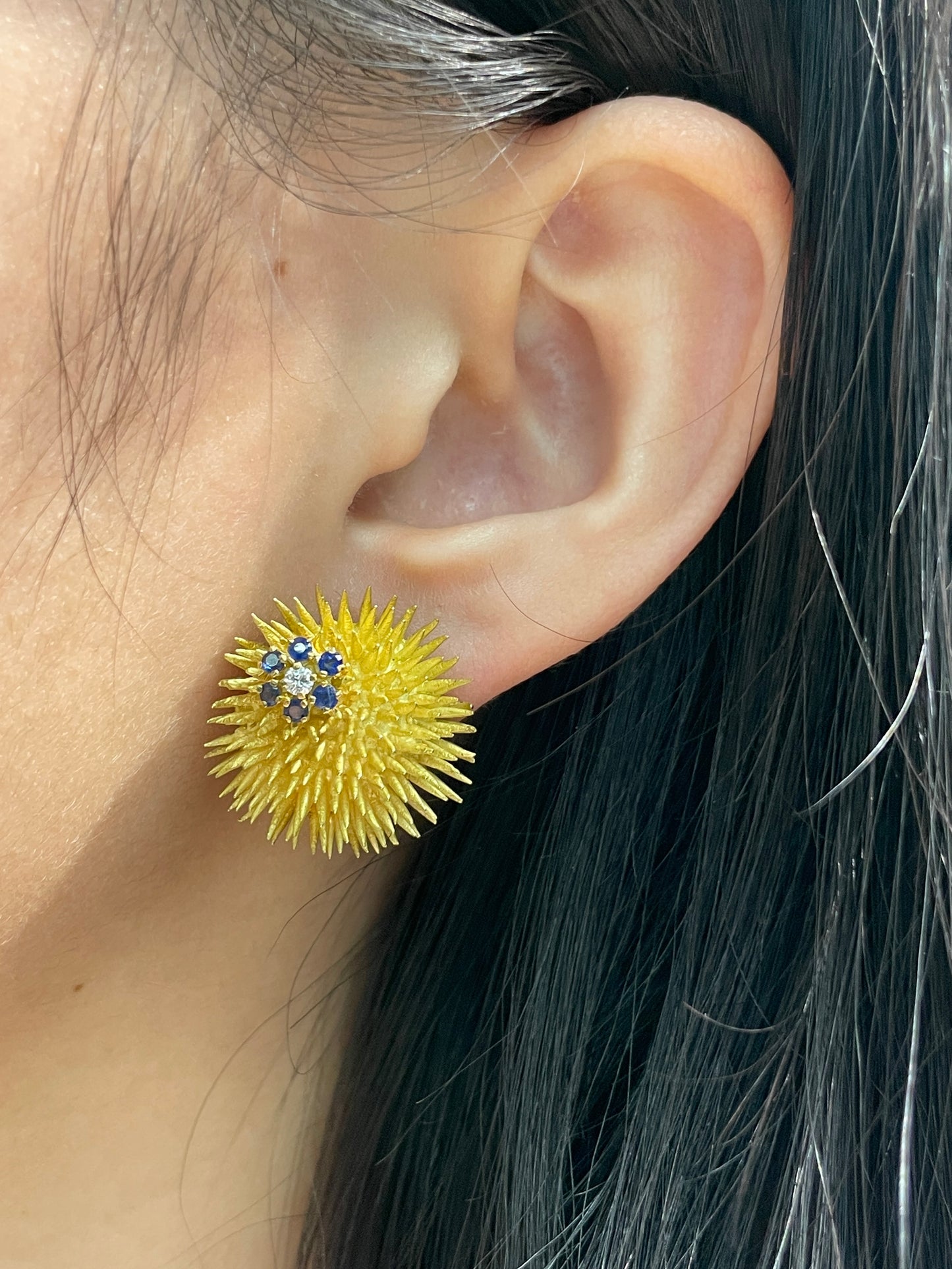 Tiffany & Co. 18K Gold Sapphire Diamond Urchin Earring