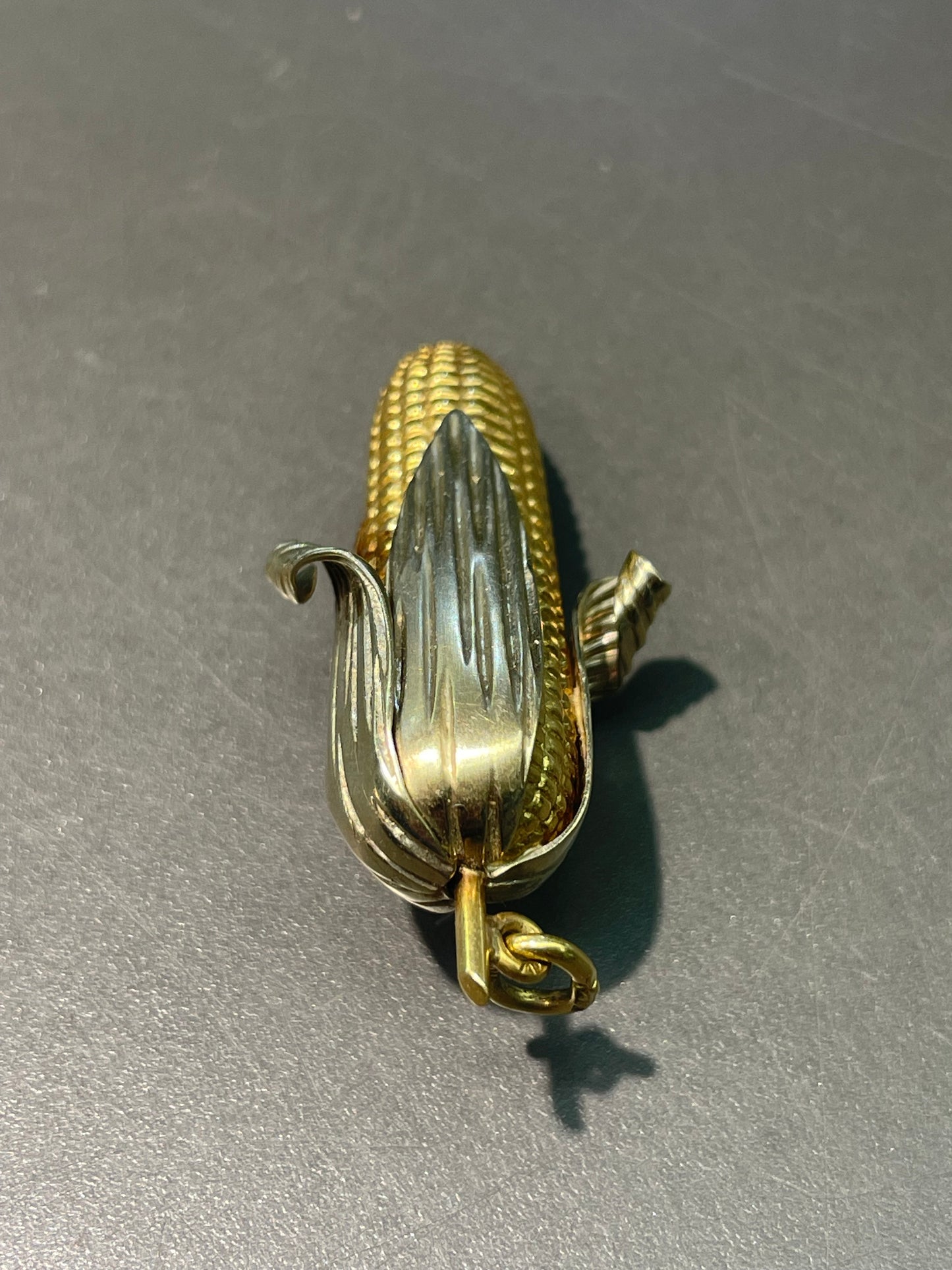 Vintage 18K Bi-Tone Gold Large Ear of Corn Pendant