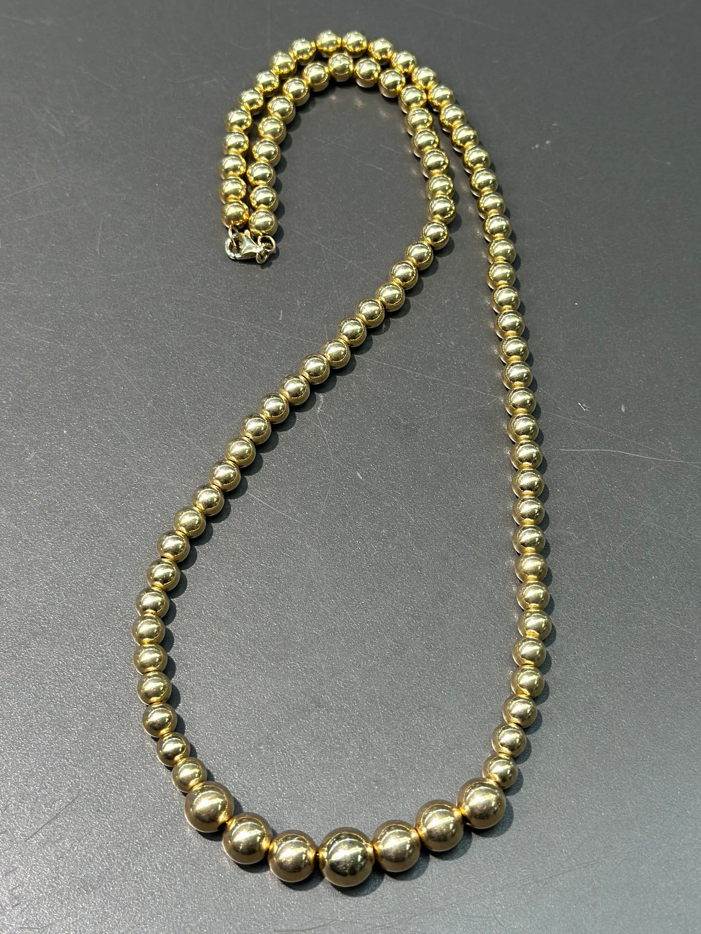 Vintage 14K Graduated Bead Necklace